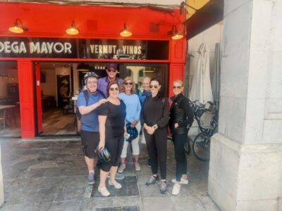 Palma de Mallorca: Guided Bicycle Tour with Tapas & a Drink - Seafront Cycling Toward La Seu: The Best Way to Start the Day