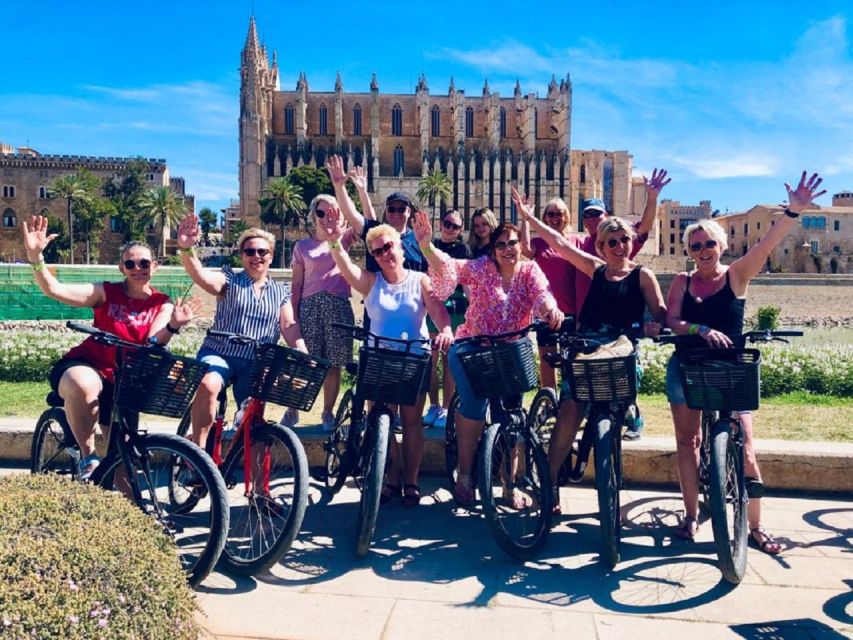 Palma de Mallorca: Guided Bicycle Tour with Tapas & a Drink - La Lonja and the Santa Catalina/Es Jonquet Side: A Smart Finish Zone