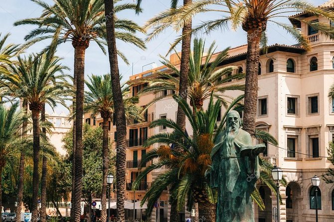 Palma de Mallorca Guided Tour with Hotel Pick up - Stop 3: Mercat de l’Olivar, modern market life in Palma