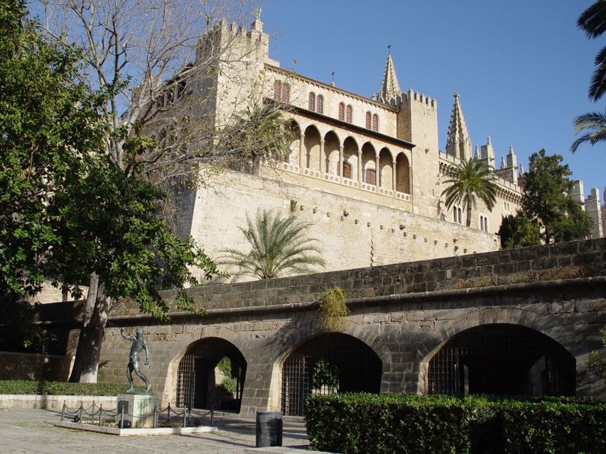 Palma de Mallorca: Palma and Valldemossa free time - Palma Old Town: Your self-paced block in the capital