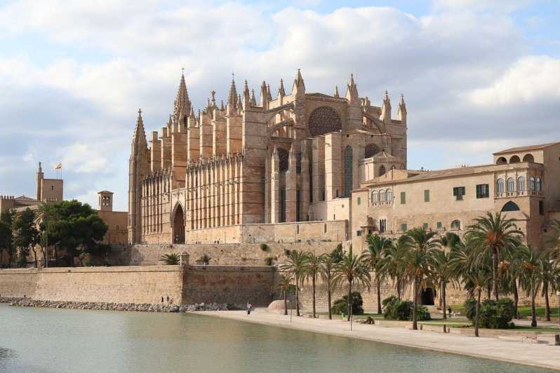 Palma de Mallorca Private Guided Walking Tour - Key takeaways