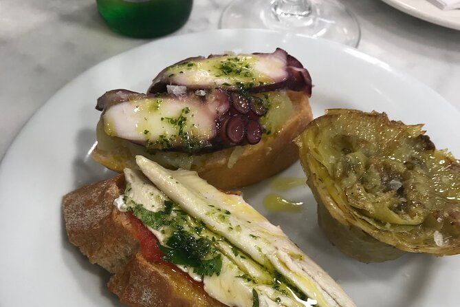 Palma de Mallorca: PRIVATE Local Food And Cathedral Experience - Price and Logistics: What $142.83 Buys You