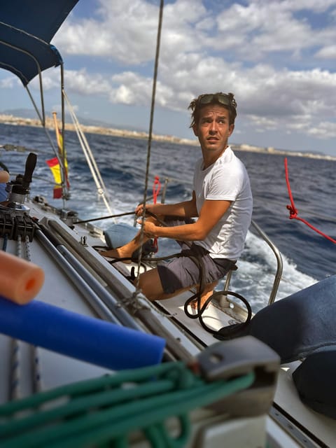 Palma de Mallorca: Sailing Boat Trip with Skipper & Tapas - Tapas, cava, and the drinks plan that makes the day easier