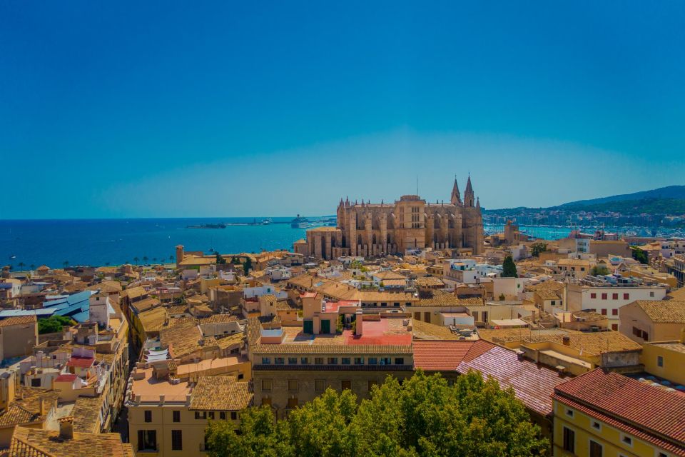 Palma de Mallorca: Self-Guided Audio Tour - Starting at Plaça d’Espanya: Where Your Palma Route Gets Real