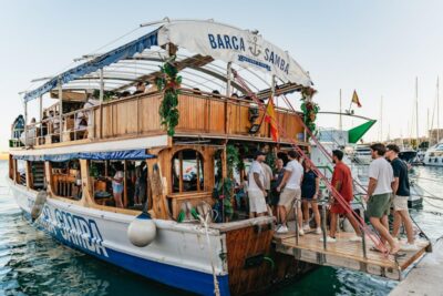 Palma de Mallorca: Sunset Boat Tour - Finding the boat: look for Barca Samba and a white-shirt guide