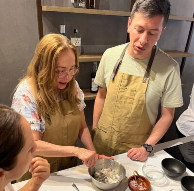 Palma: Mediterranean Cooking Class with Drinks - The warm-up drink: how the chefs set the tone fast