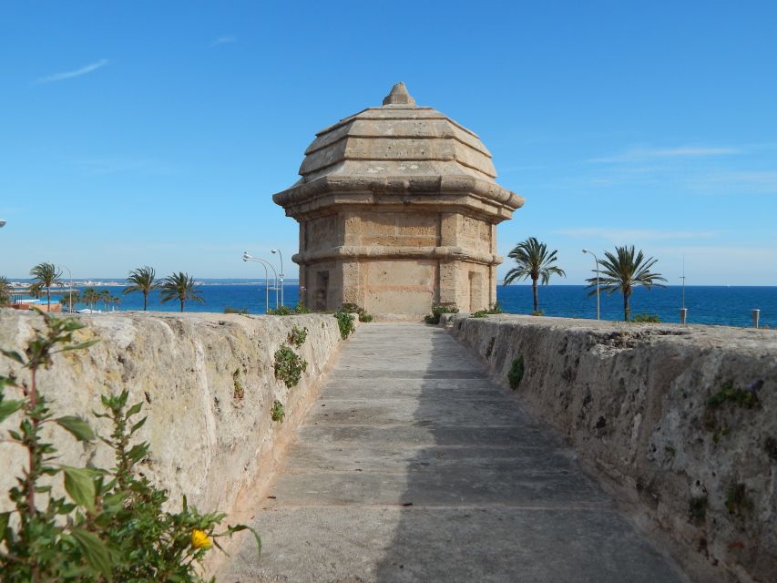 Palma old town for the first time - Who Should Book This Palma Cathedral and Church Walk?