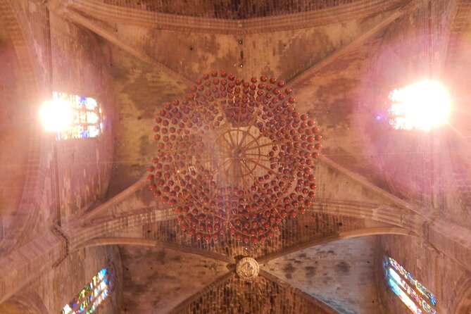 Palma Old Town & The Cathedral of Mallorca with Mallorcan pastry - Modernist corners and Palma symbols: Ajuntament, Plaça Major, and the Banc de sino fos