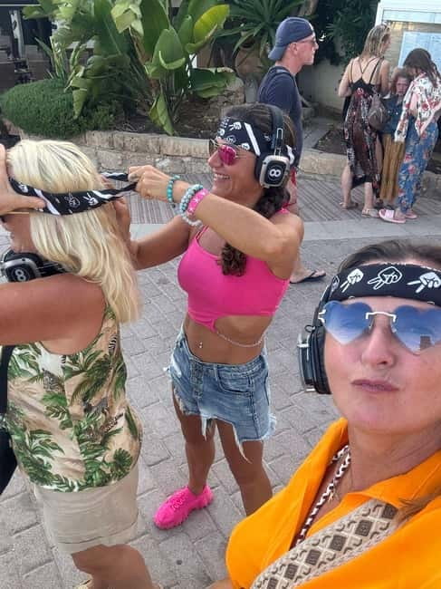 Palma: Silent Move Mallorca - Silent Disco in Palma: Why This 45-Minute Walk Works