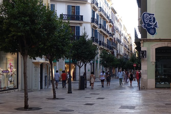 Palma's Alternative History: A Self-Guided Audio Walk - VoiceMap App Reality Check: How to Keep the Walk Smooth