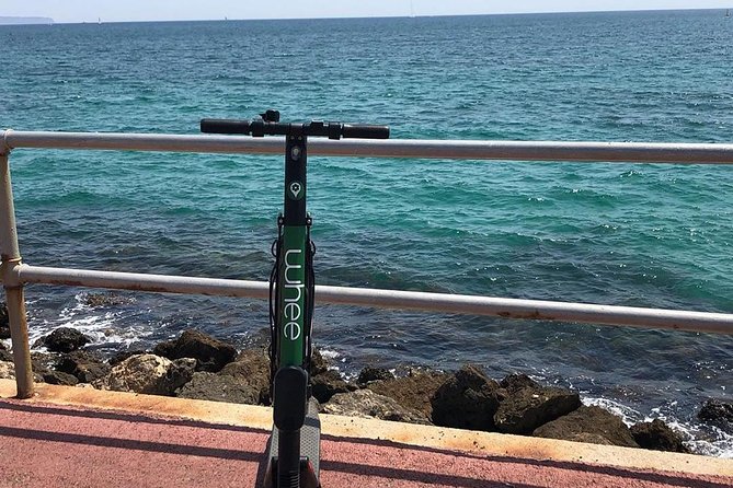 Premium electric Scooter rental with optional delivery - Multi-day rental logistics: charger and padlock make or break the trip