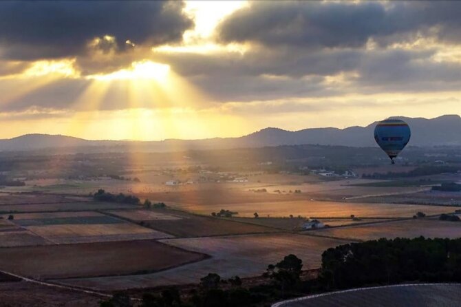 Private Balloon Flight Over Mallorca for Two People - Getting to the meeting point (and what’s not included)