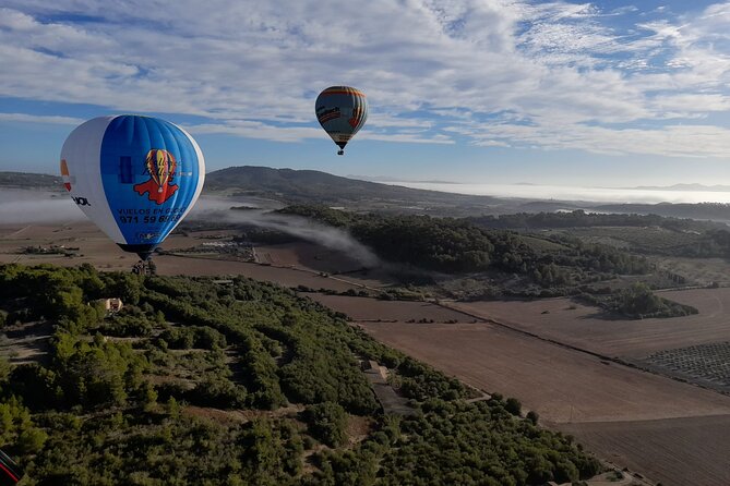 Private Balloon Flight Over Mallorca for Two People - At the launch site: what you’ll do before you lift off