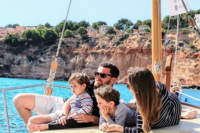 Private Sailing Experience on an Electric Llaut in Mallorca - Electric Llaut Sailing Off Calvià: The Real Appeal and the Price Logic