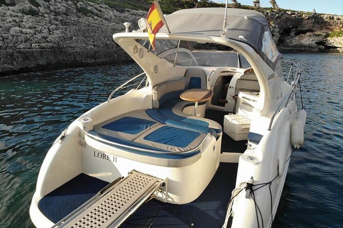 Private Tour of 4 hours at Sunset through the coves of Mallorca - The route: 6 coves, 4 stops, and 2 caves you actually enter