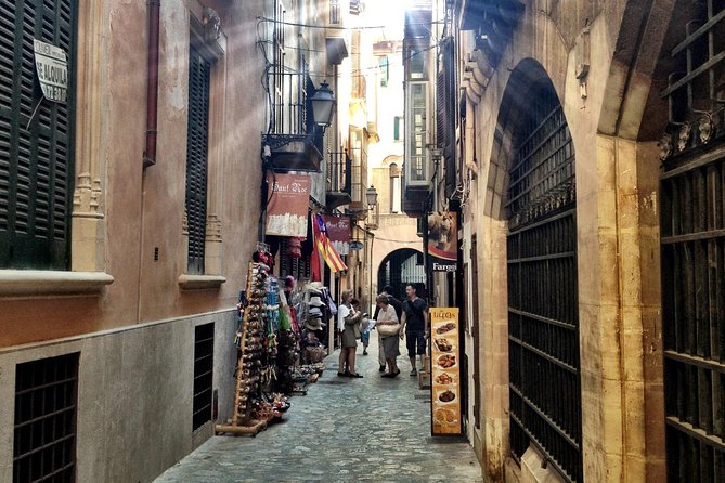 Private Tour: Palma de Mallorca Old Town - Art Nouveau sightings you can actually spot later