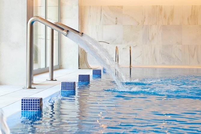 Relaxing back massage & day SPA - 5-Star Spa Facilities: Indoor Pool, Jacuzzi, Hydromassage, Sauna, Steam