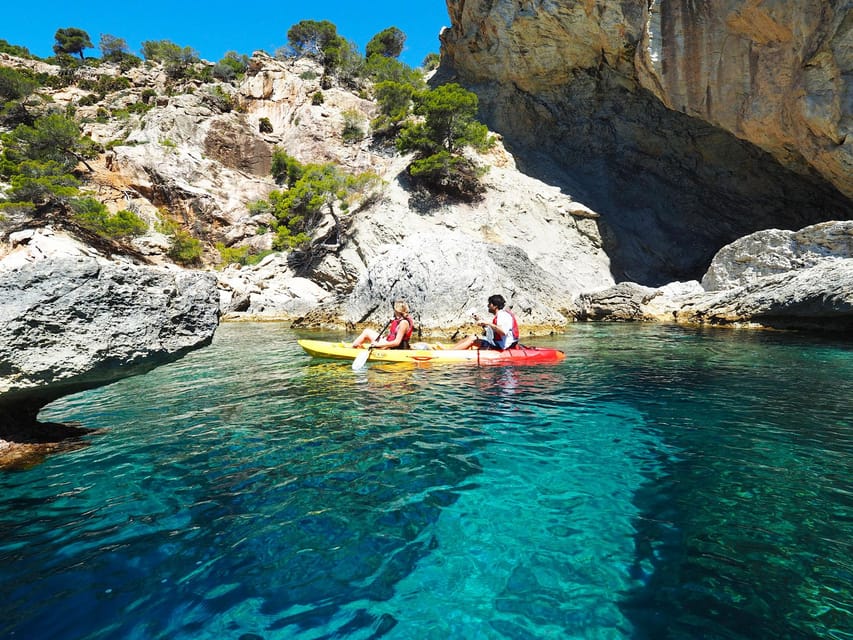 Sant Elm: Guided kayak tour to Cala en Tío with caves - Getting Set Up: Starting Location and the 5-Minute Safety Brief
