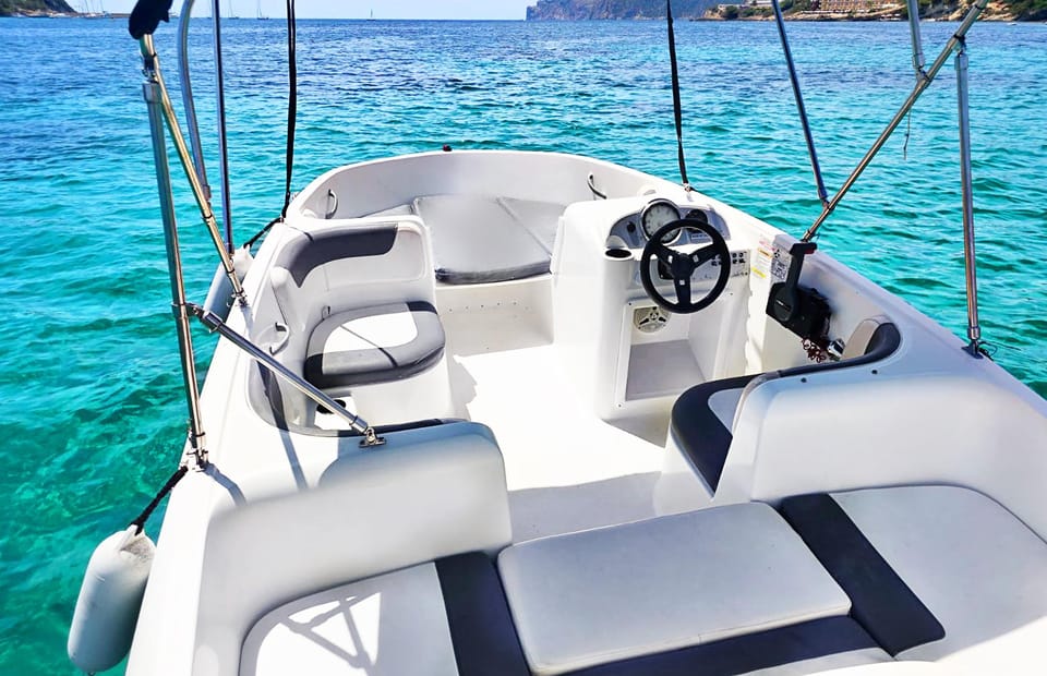 Santa Ponsa: 2-8 Hour Boat Rental (No License Needed) - Getting There: The L-Shaped Pier and a Tight Check-In Window