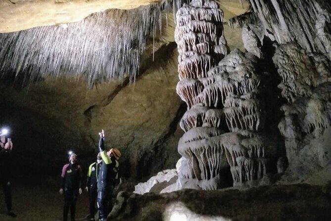 Sea Caving Cova Coloms No Transport - Inside the Caves: Mineral Formations, Subterranean Lakes, and Stalagmites