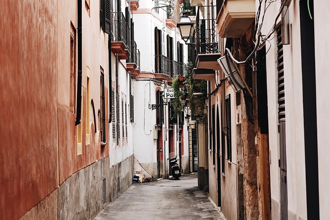 Self-Guided Audio Tour - The Legends of Palma - Why this audio walk beats a crowded tour in Palma