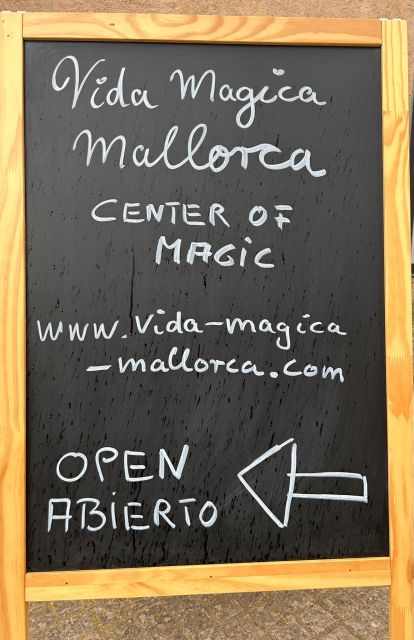Ses Salines - Vida Magica Mallorca: Relax Yoga Class - The anti-stress workout: stretching plus soft muscle work