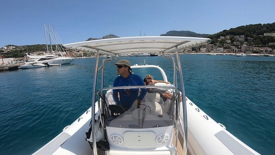 Soller: Private boat tour with skipper - How the skipper and guide pairing changes your day