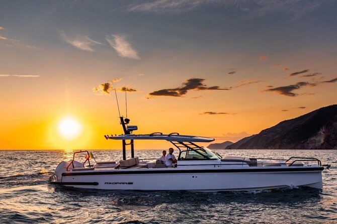 Sunset Cruise on Luxury Speed Boat - Private group up to 8: calmer pacing and more personal space