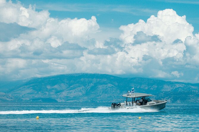 Sunset Cruise on Luxury Speed Boat - Food, alcohol, and how to plan the adult part of the night