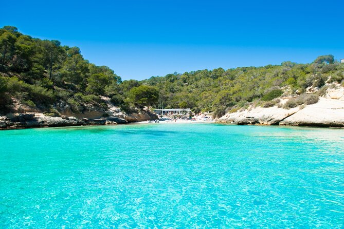 Tour Beach Portal Vells, Cave Portal Vells. - Tour at a glance: Playa Portals Vells + Portal Vells caves