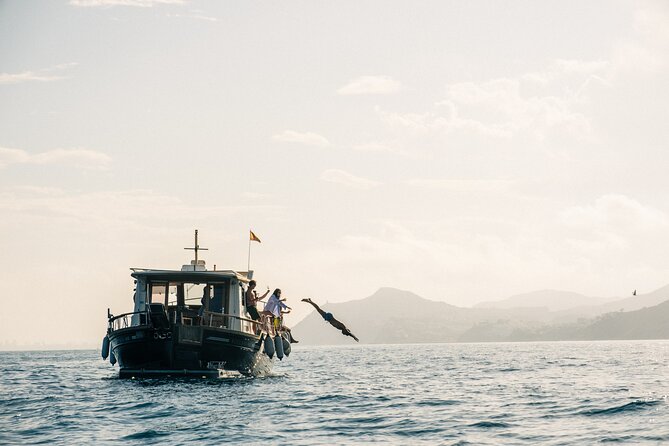 Traditional Boat Sailing Tour from Port of Palma - Key points worth knowing