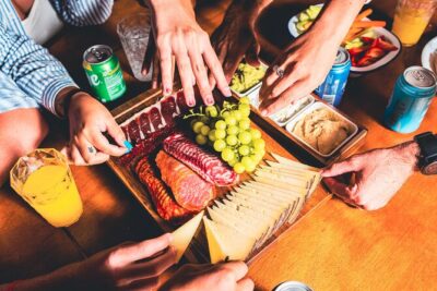 Traditional Mallorquin Llaut Cruise with Tapas and Drinks - Your 3.5-Hour Route: From Palma to Calas with Swim Time