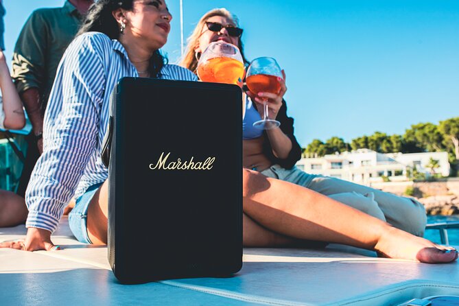 Traditional Mallorquin Llaut Cruise with Tapas and Drinks - Tapas and Drinks Included: A Sea-Day Menu That Actually Feeds You